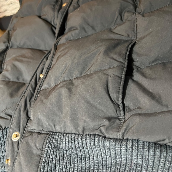 Vintage Gap Puffer Vest 75% Down Filled Black w. Green Lining Size S Quilted - Picture 4 of 8